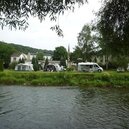 Minitent Reisdorf Buitenkant foto