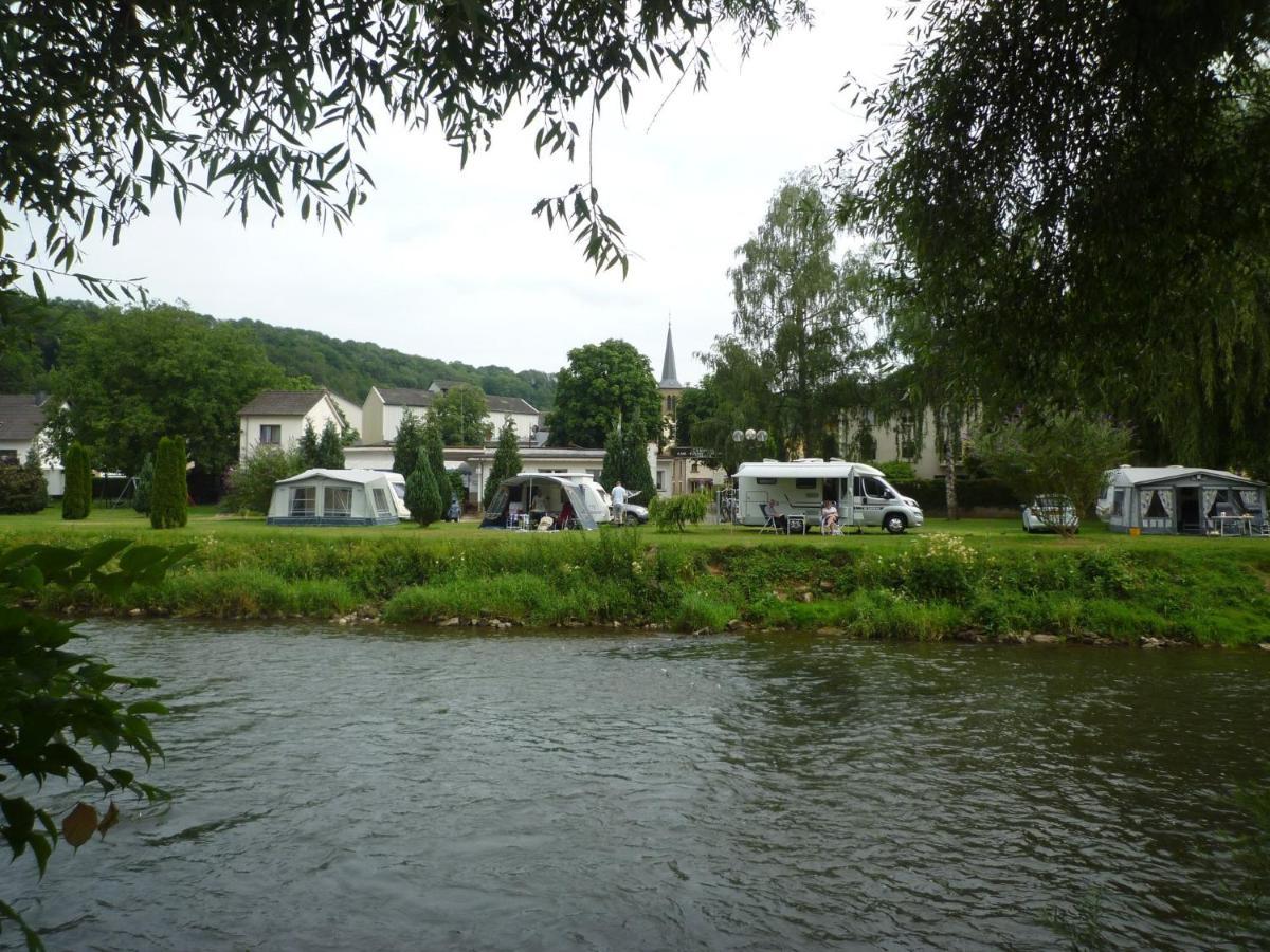 Minitent Reisdorf Buitenkant foto