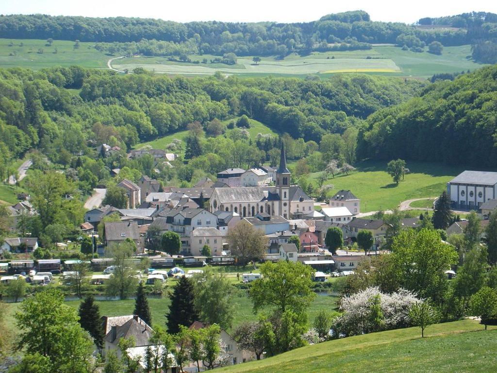 Minitent Reisdorf Buitenkant foto